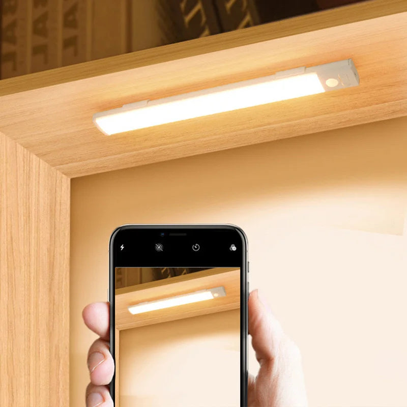 Wireless Rechargeable LED Motion sensor Closet, Kitchen, Wardrobe, Stairs